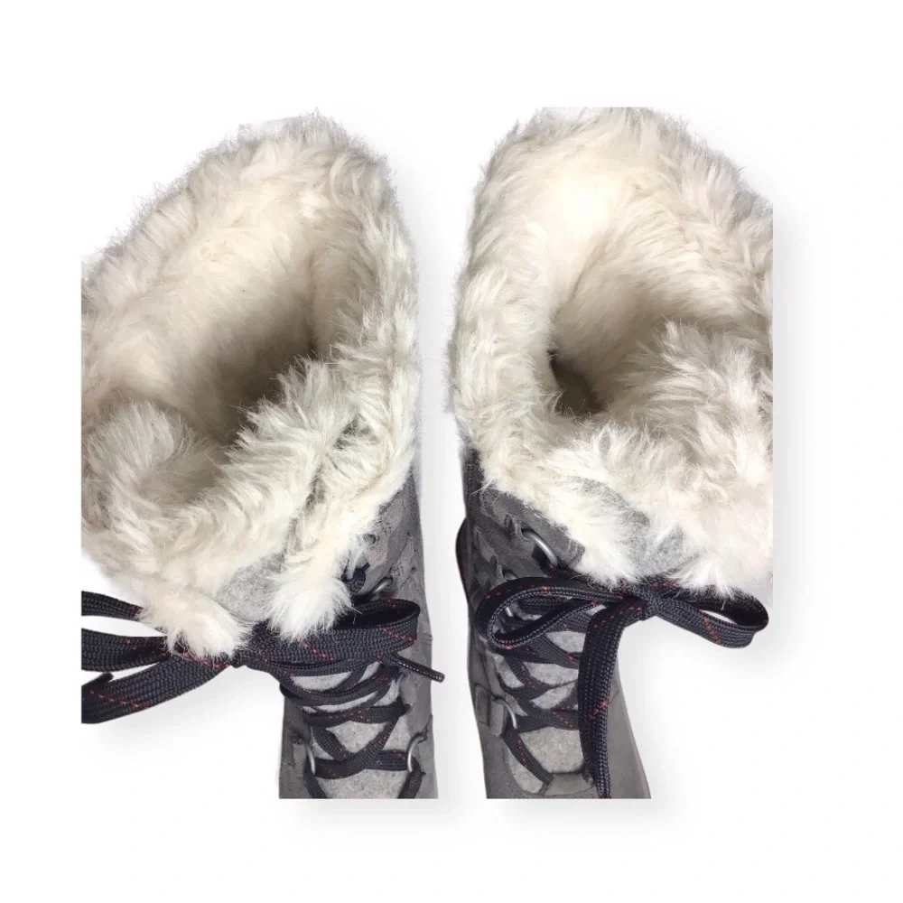 Sorel Tivoli High II Shearling Snow Boot NL2330-089 in Grey Suede Size 6.